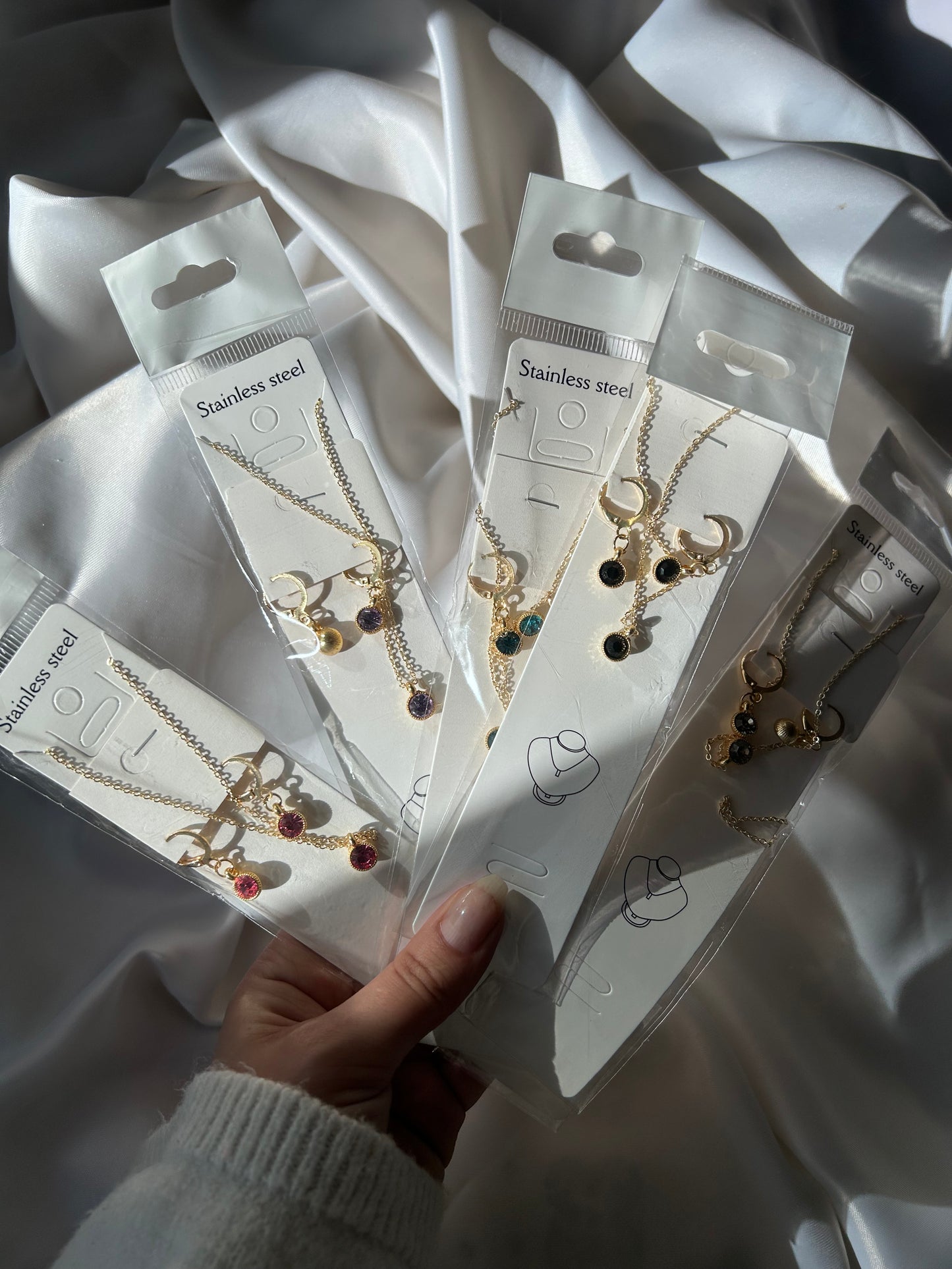 Taşlı Kolye Küpe set