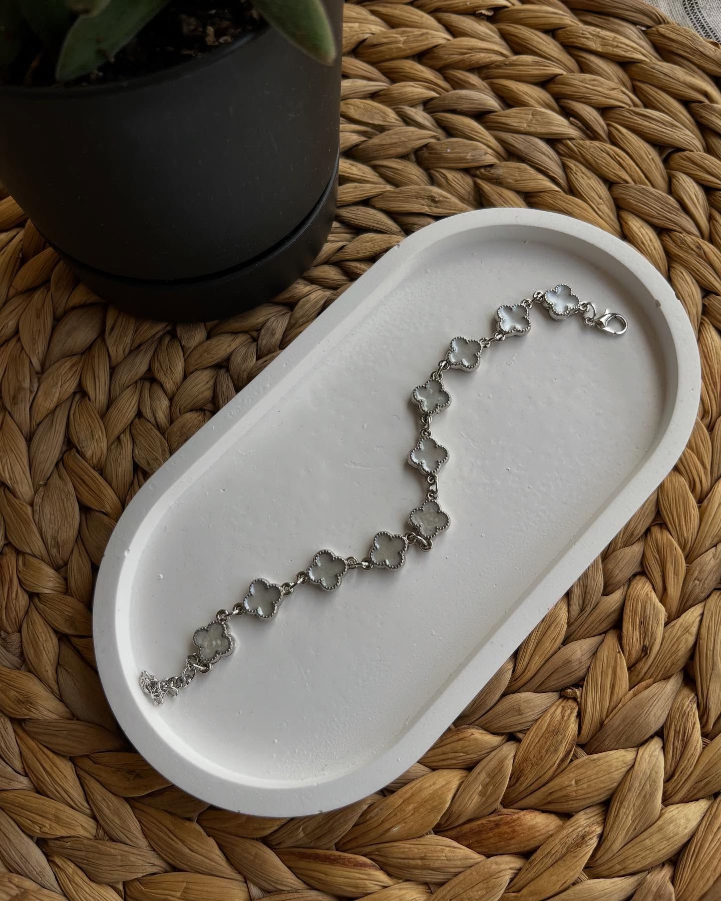 Şans Yoncası Bileklik